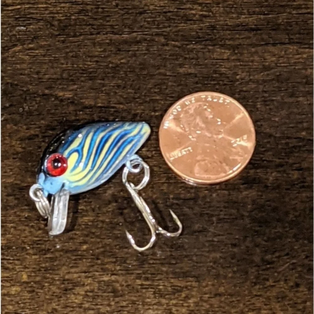 FIVE Small Fishing Lures - floating crankbait top water wobbler tackle fish - Picture 2 of 4